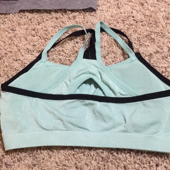 Bra Bundle - Picture 5 of 7